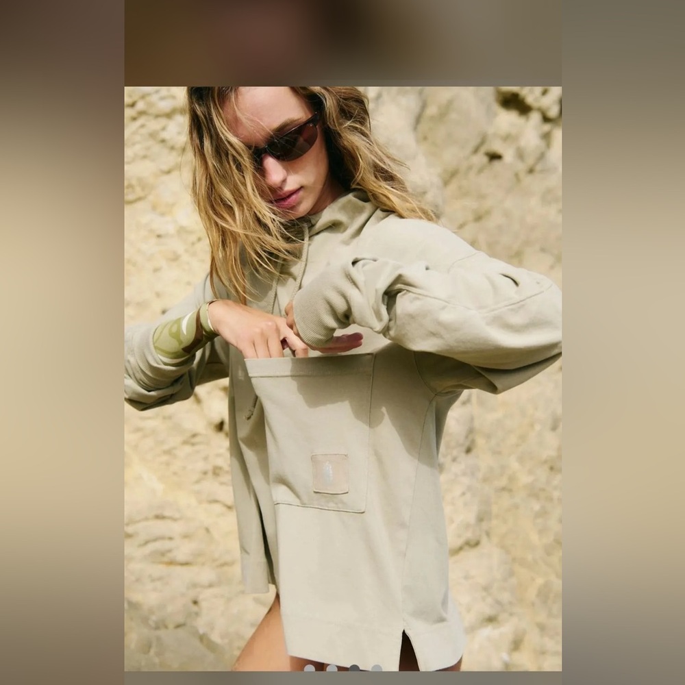 Free People Movement Hot Shot Hooded Layer - Picture 2 of 14